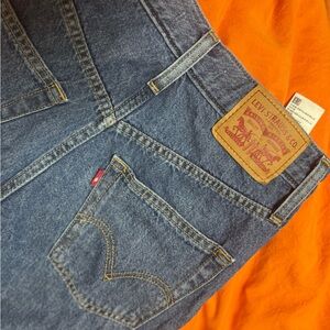 Levi's Women's Straight Leg Blue Jeans